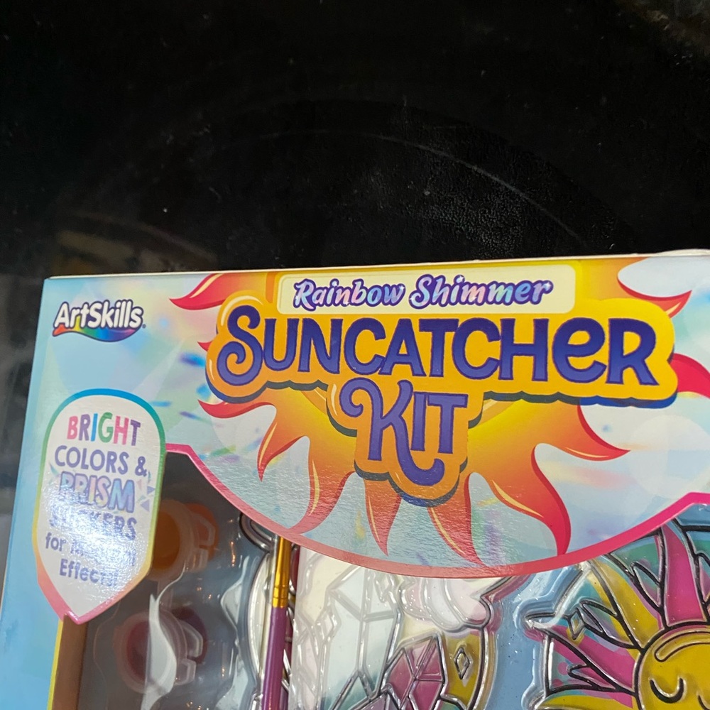 Suncatcher  Rainbow 🌈 Kit - Picture 5 of 6